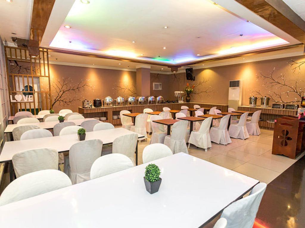 Urban Travellers Hotel Pasay Exterior photo