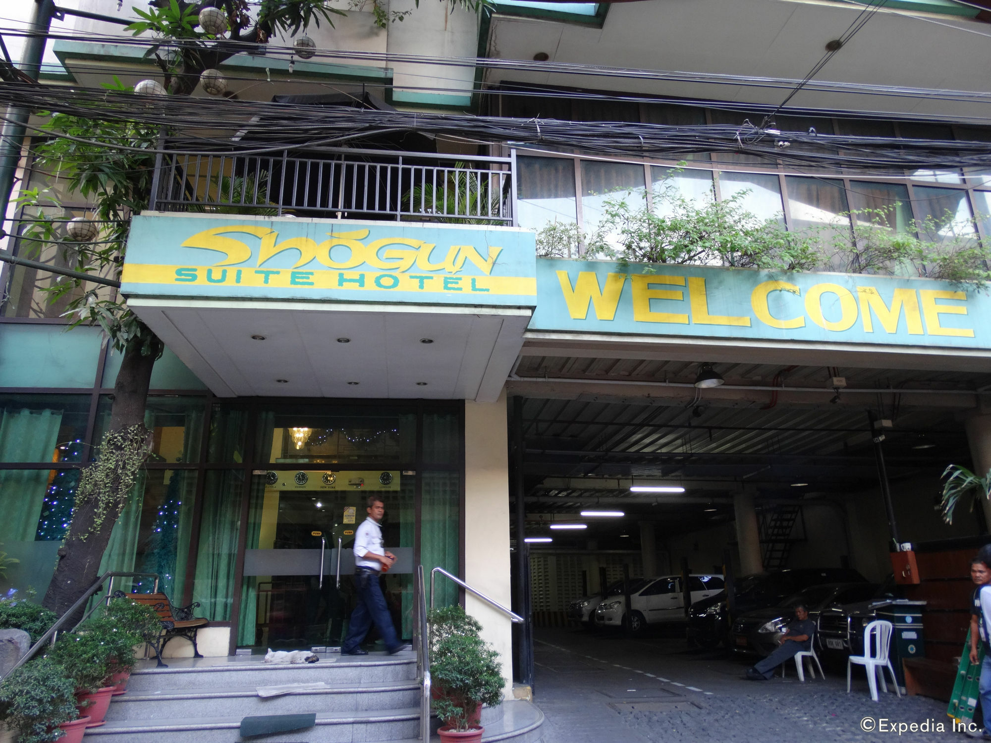 Urban Travellers Hotel Pasay Exterior photo