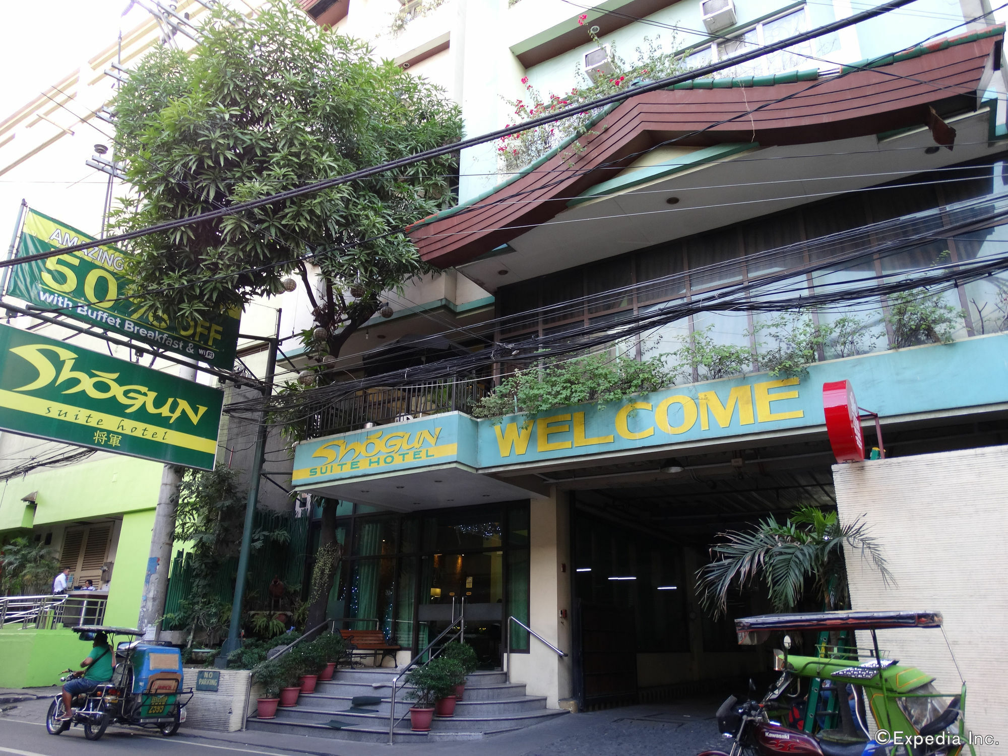 Urban Travellers Hotel Pasay Exterior photo