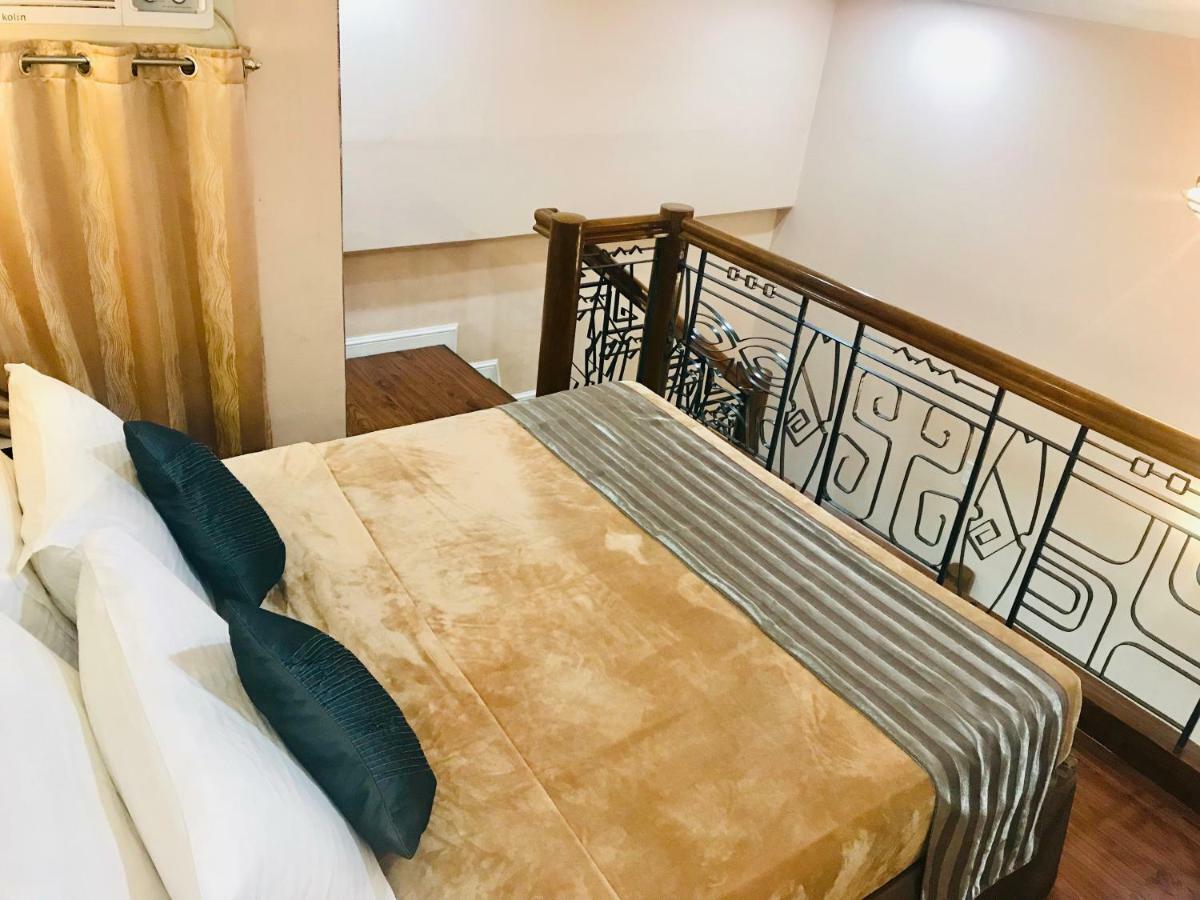 Urban Travellers Hotel Pasay Exterior photo